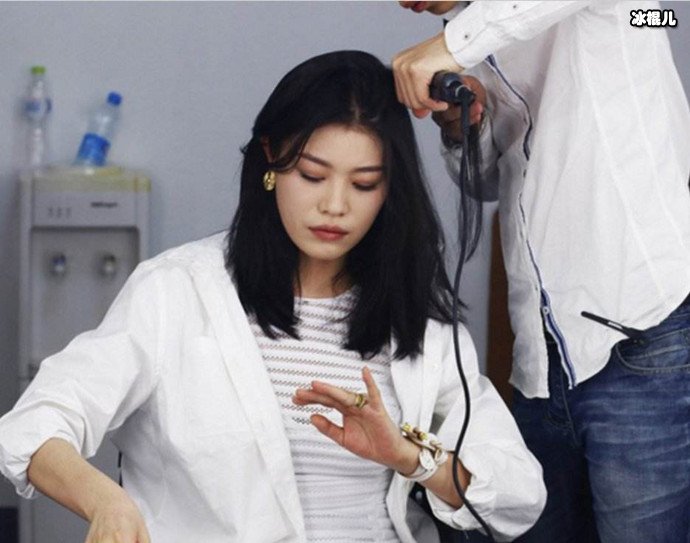 小苹果生母葛荟婕