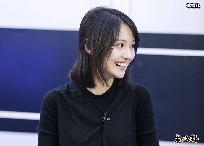 郑爽微博小号是怎么回事