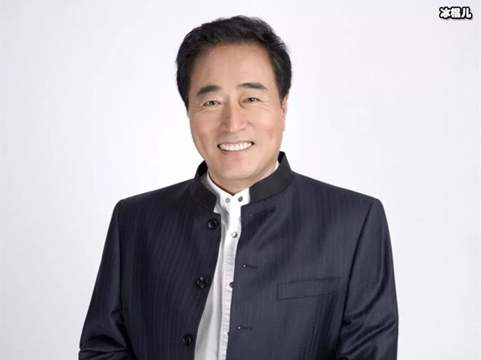 国家一级演员杨立新