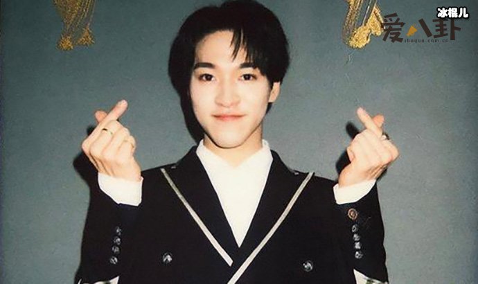 小栗旬侄子赞多个人资料起底