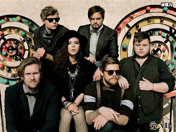 《Monsters》歌曲当中有什么样的故事