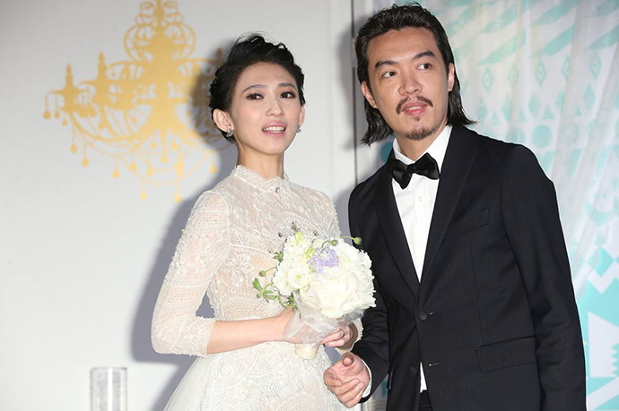 戴佩妮与老公已结婚五年婚礼现场