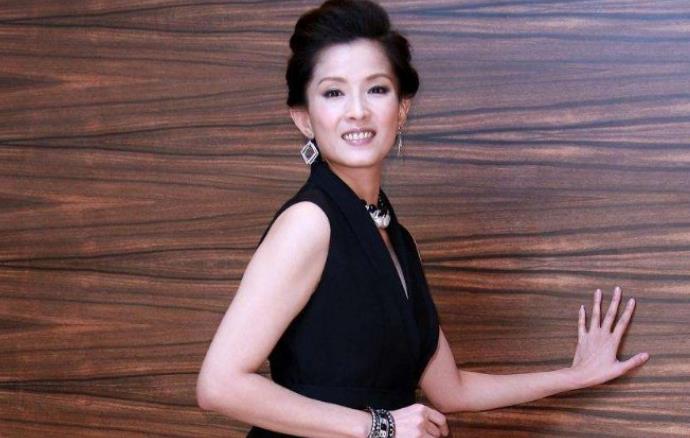 三级片一姐叶全真