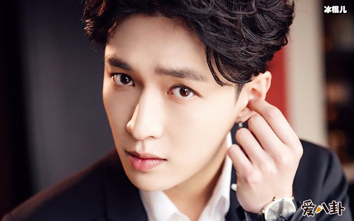 张艺兴为何要解约