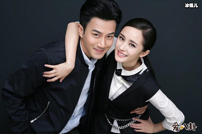 杨幂刘恺威婚亲密写真