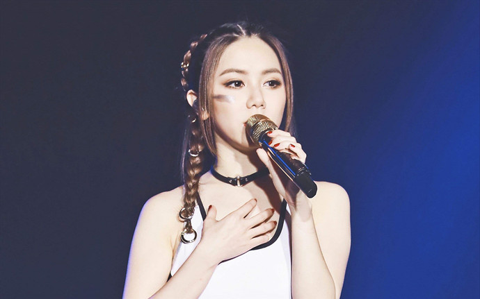 邓紫棋被曝父女恋