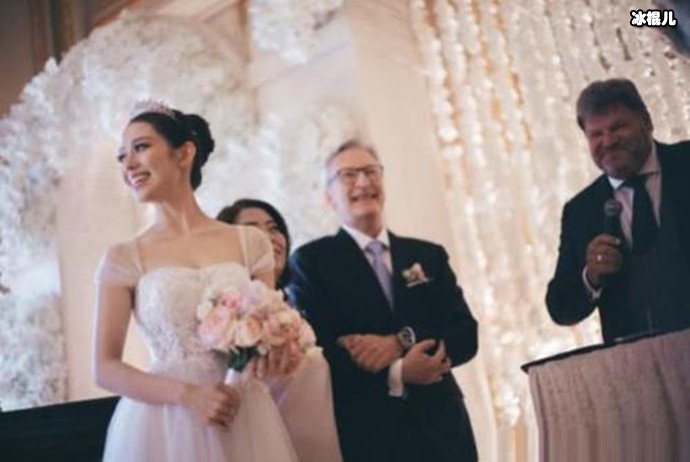 郎朗老婆混血假的吗 