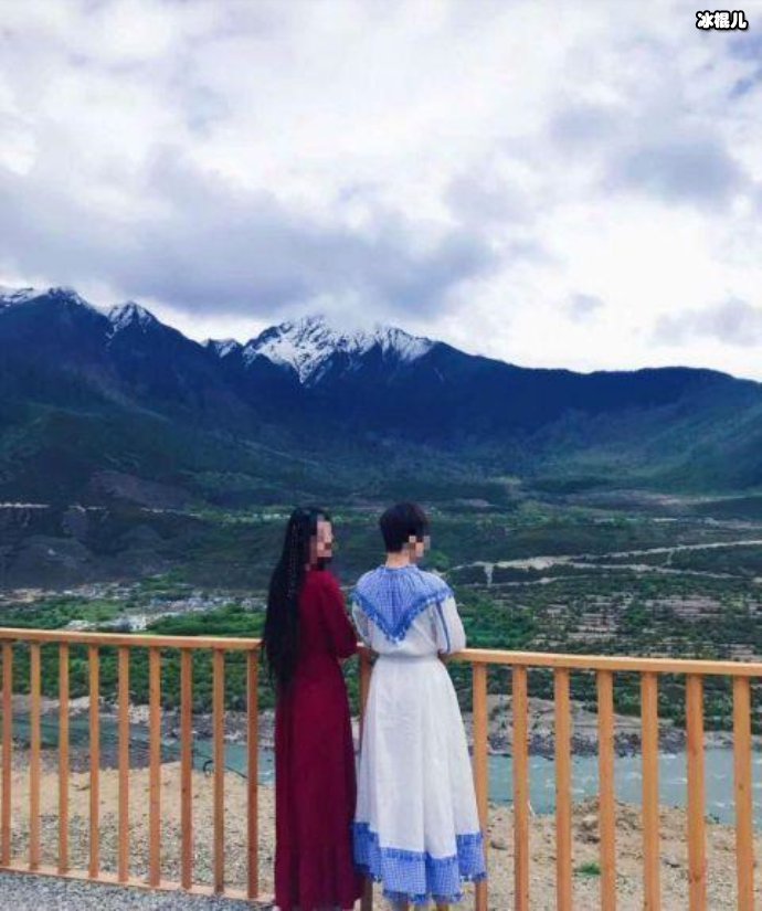 黄小姐西藏旅游照