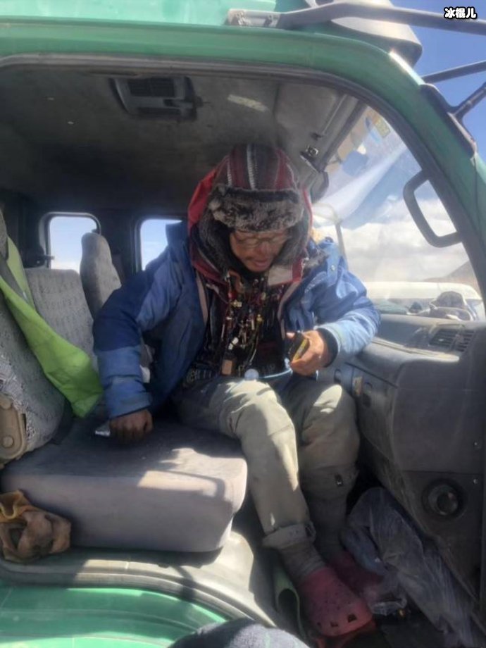 冯浩试图独自横穿无人区