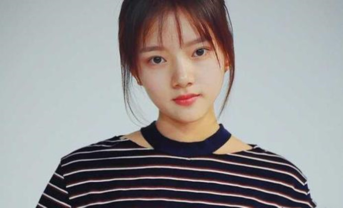 任敏出演悲伤逆流成河