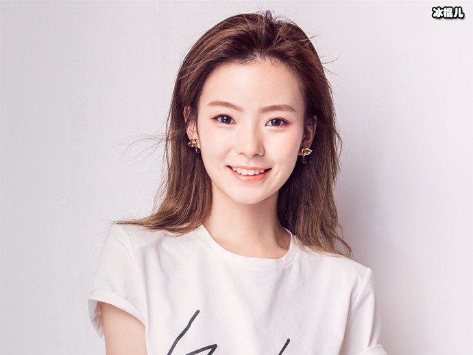 陈卓璇双重身份曝光