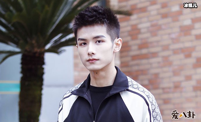 赵弈钦个人资料