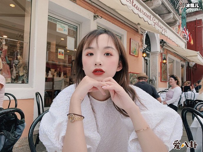  阿沁是怎么火起来的