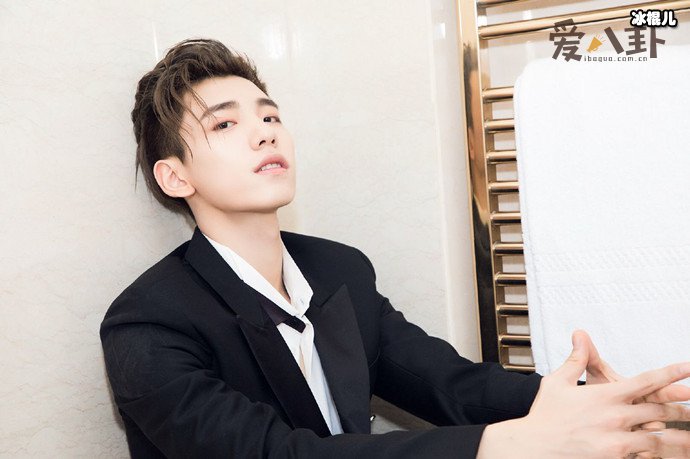 王子异向粉丝辟谣