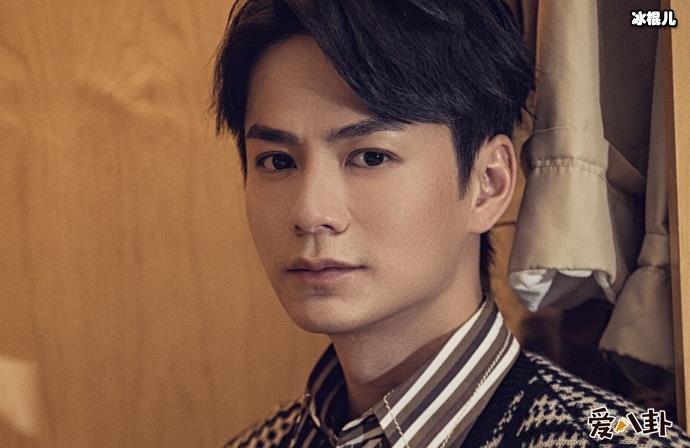 杨怡老公罗仲谦