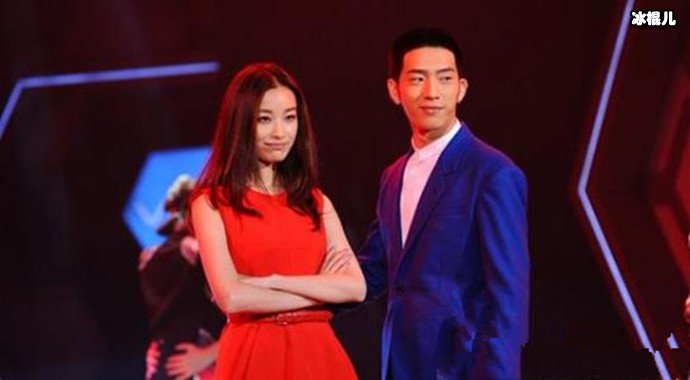 井柏然看倪妮照片