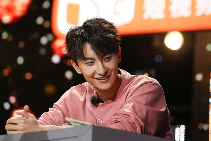 牛骏峰因为人品差而挨批是怎么回事