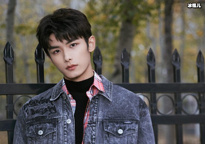 于正力捧赵弈钦