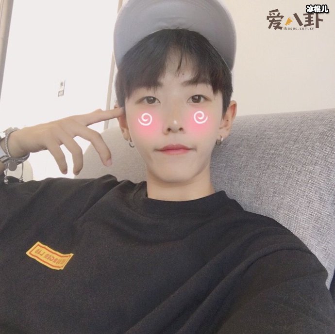 杨幂旗下艺人刘梦