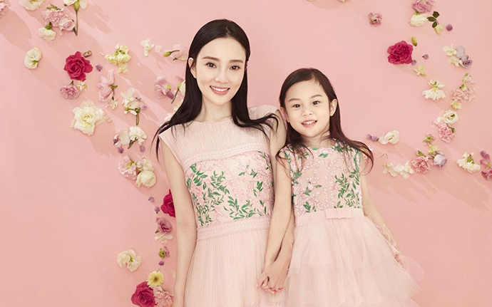 李小璐离婚后近况