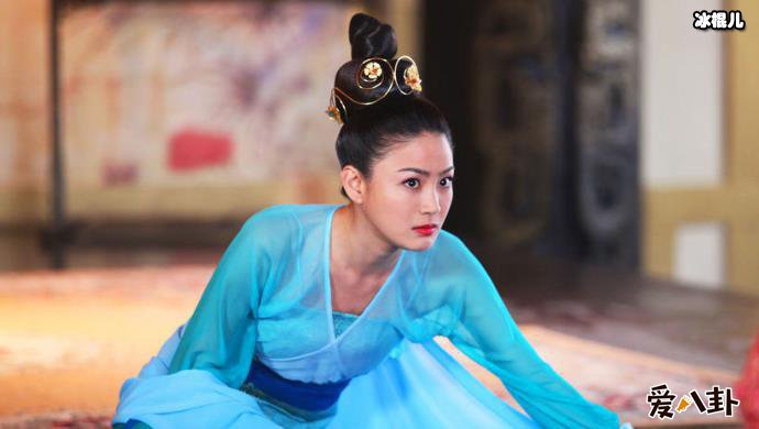 演员洪小铃剧照