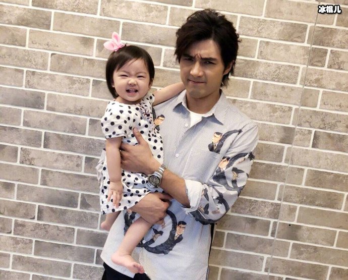 贺军翔和女儿