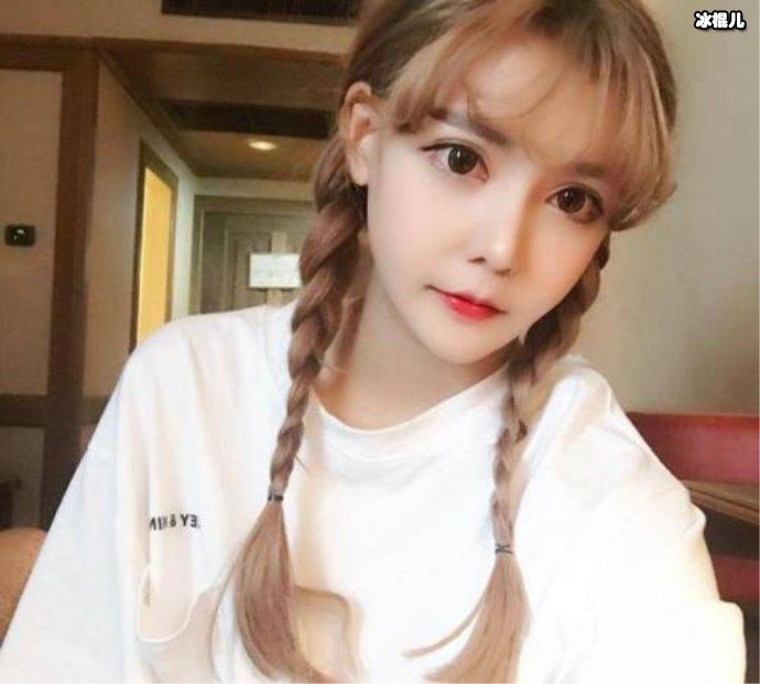 韩安冉昔日问题少女