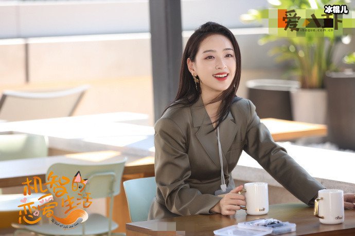 彭必瑶成功转型当演员