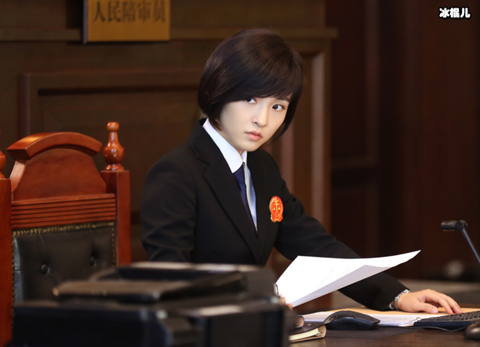 黑色灯塔吴倩剧照