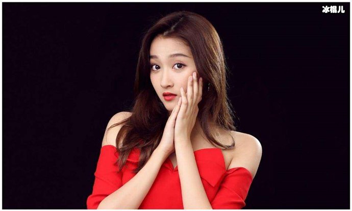 关晓彤要歩李小璐的后尘