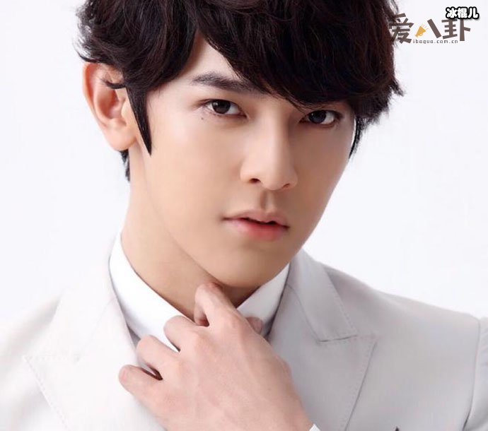 汪东城掉水里有人救是什么梗