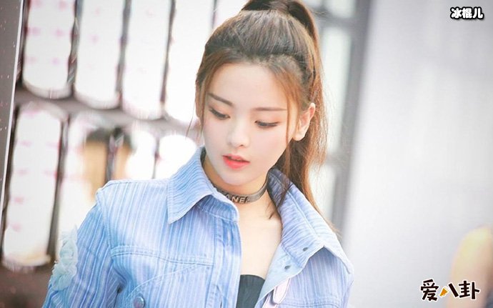 网友对杨超越太严格了吗