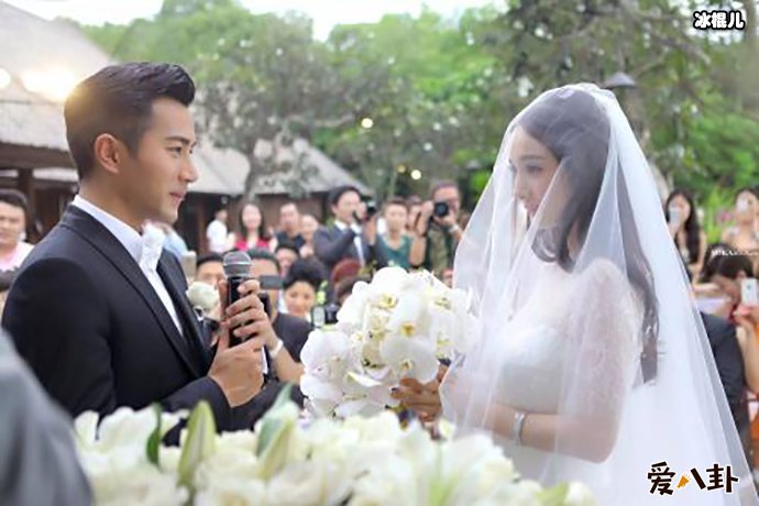 再次引起与杨幂粉丝撕逼大战