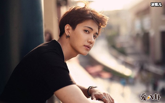 金恩圣和吴女士短暂的恋情是怎么回事