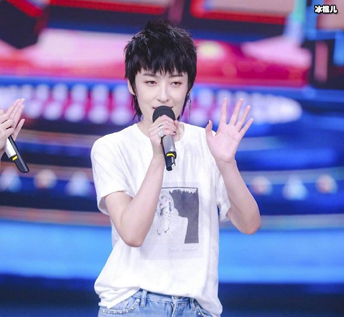 曾轶可参加综艺节目照片