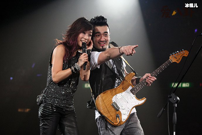 林忆莲情断恭硕良