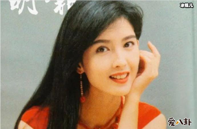 周慧敏年轻时照片