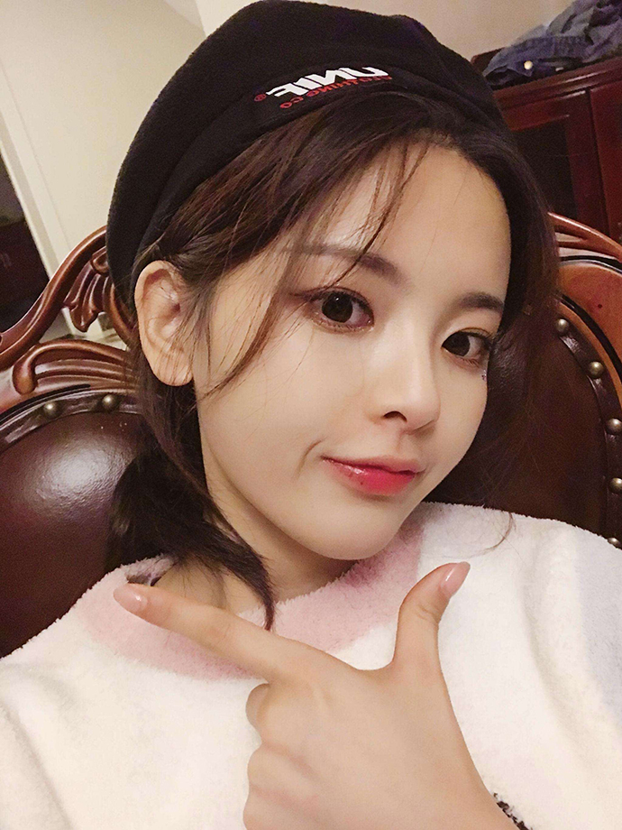 杨超越凭什么火 家庭背景曝光