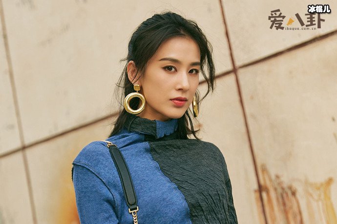 黄圣依伊能静张萌三人不讨喜