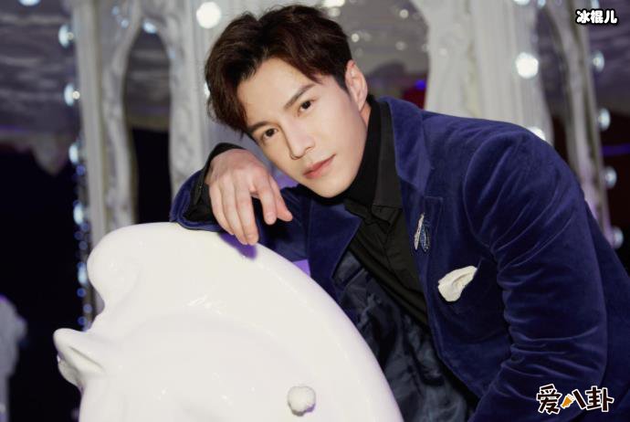 王冠逸个人资料简介