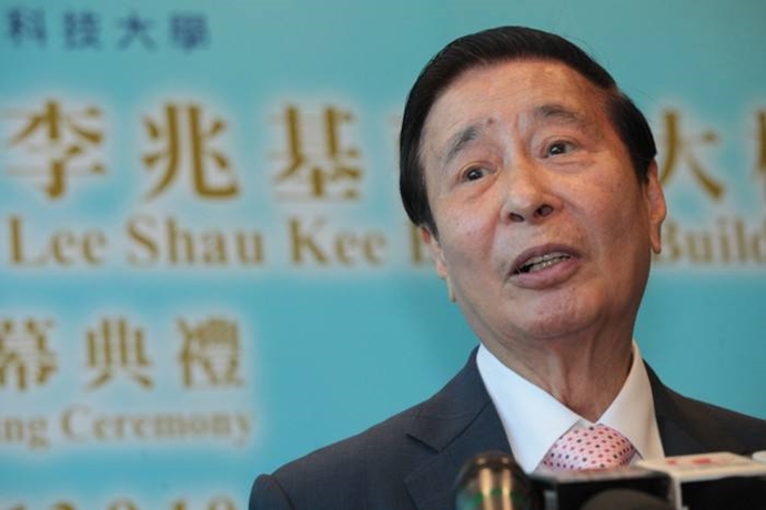 李兆基李嘉诚恶斗