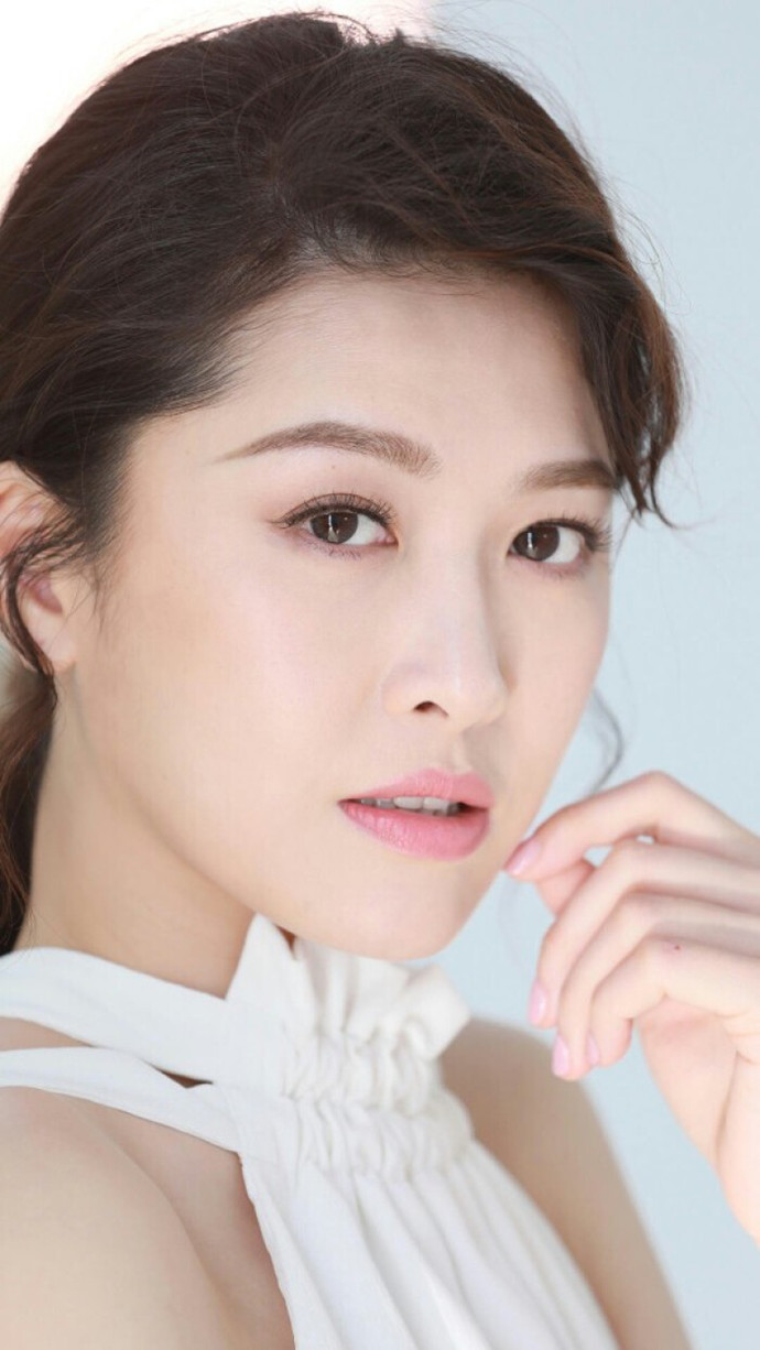 周励淇时尚美照