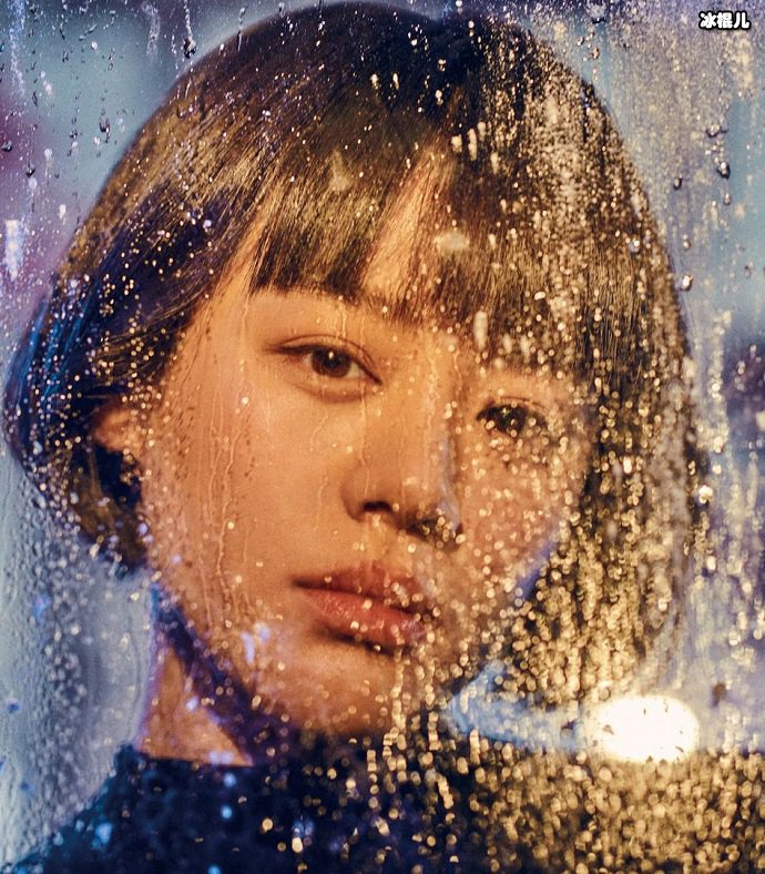 马思纯风中有朵雨做的云海报