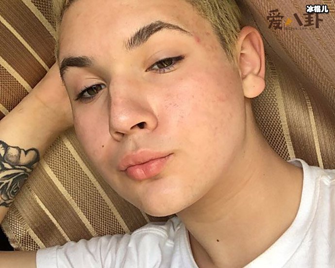 美国18岁男孩已成功怀孕