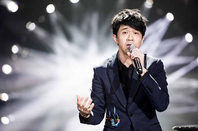 年过四旬的光良为什么还没选择结婚