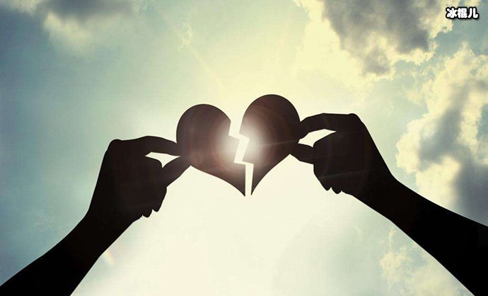 小伙因分手喝酒要跳楼