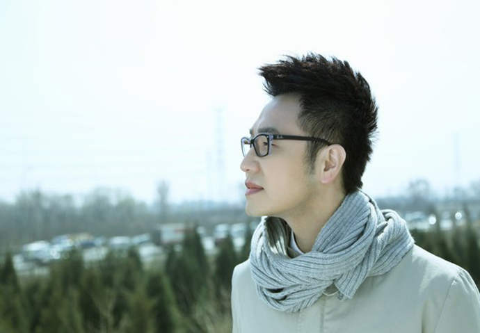 那位“飘”的女歌手究竟是谁