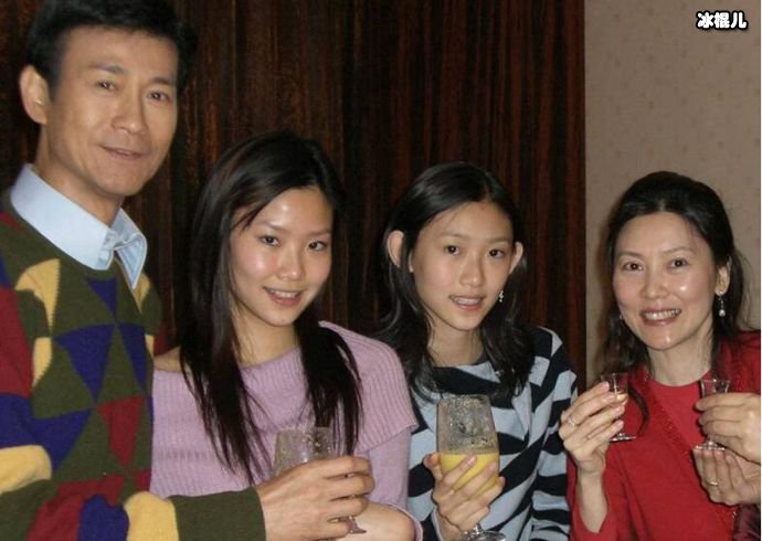 官晶华为何迷恋郑少秋,真相原来是这样