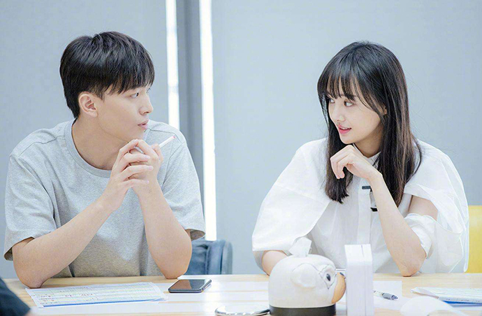 张恒借郑爽进入娱乐圈