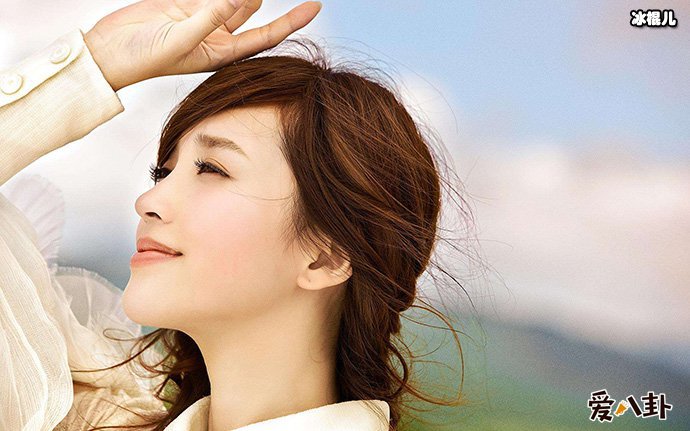 金莎恨嫁遭网友调侃